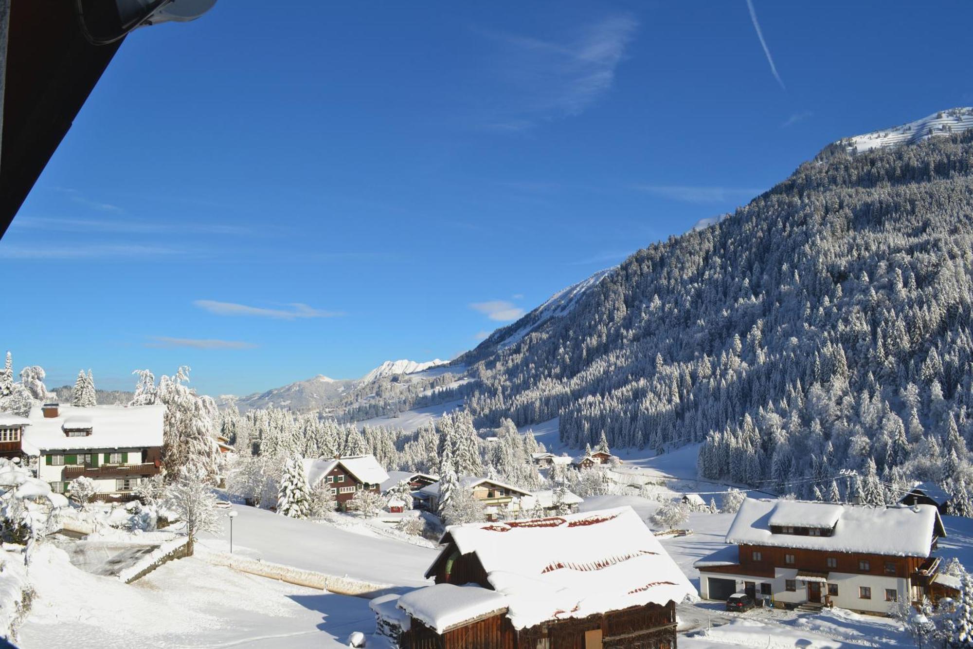 Alp-Chalet Hirschegg  Eksteriør billede